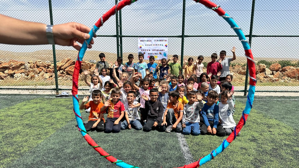 Geleneksel Çocuk Oyunları Şenliği